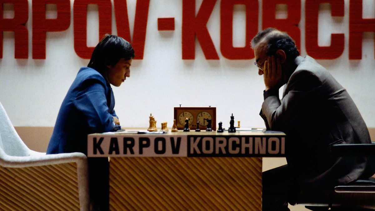 Anatoli Karpov face à Viktor Korchnoï lors de la finale du championnat du monde d'échecs 1978 à Baguio